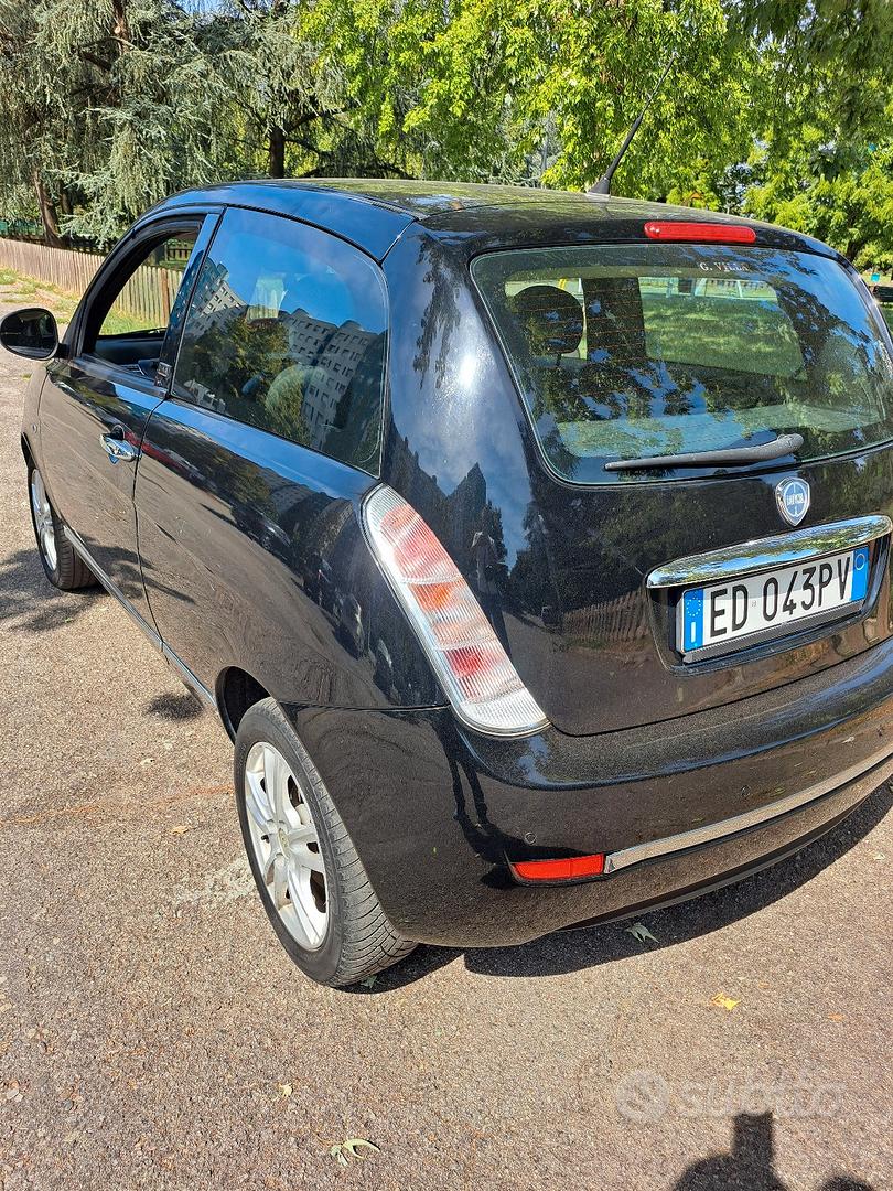 Lancia Ypsilon 2010 photo 3