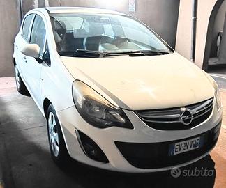 Opel corsa con cambio automatico