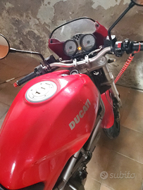 Ducati Monster 620 - anno 2002