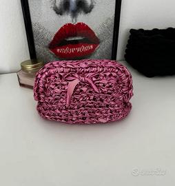 clutch bag