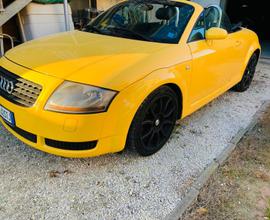 Audi TT Roadster 180cv 2002