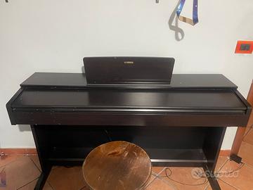 Pianoforte Yamaha