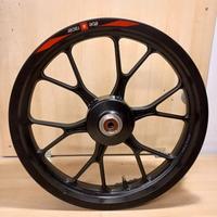 Cerchi anteriore aprilia Tuono 125 2017 18