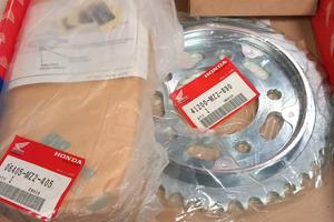 kit catena corona e pignone honda cbr 1000 fr