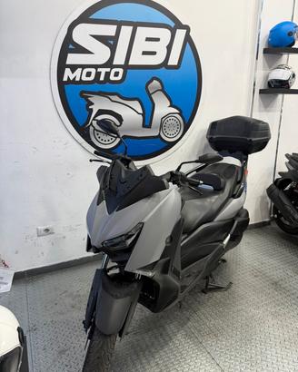 Yamaha X-Max 300