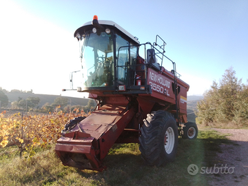 Mietitrebbia New Holland 3550 AL