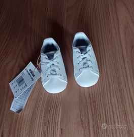 Scarpe neonato adidas stan Smith Tutto per i bambini In vendita