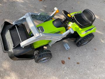 Trattore a pedali smoby