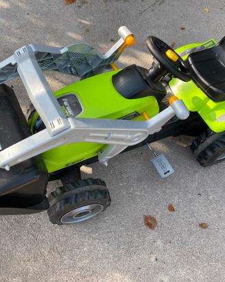 Trattore a pedali smoby