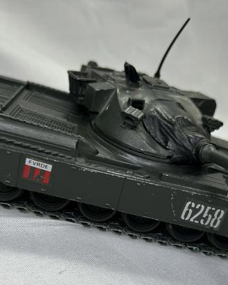 Polistil Panzer Chieftain MK-3 1:50 - Vedi foto |