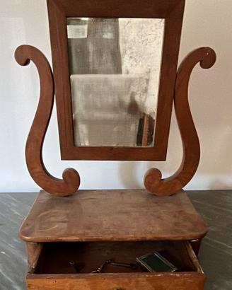 Specchiera da appoggio in legno e base contenitore