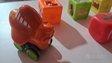 Set Gioco areoplanino automatico ABC e cubotti  