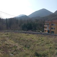 Terreno edificabile di 700 mq a Riccó del Golfo