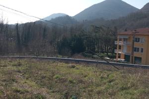 Terreno edificabile di 700 mq a Riccó del Golfo