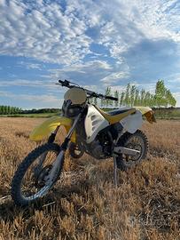 HUSQVARNA WR 125