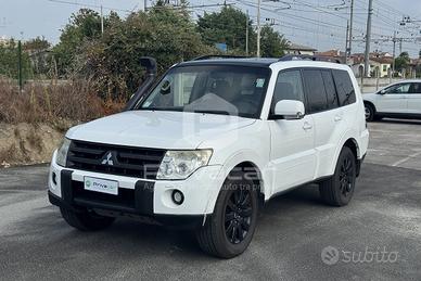 MITSUBISHI Pajero 3.2 DI-D 16V aut. 5p. Instyle DP