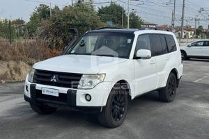 MITSUBISHI Pajero 3.2 DI-D 16V aut. 5p. Instyle DP