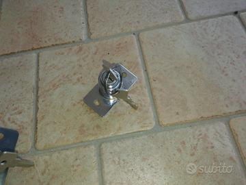 Serratura chiusura baule Autobianchi a112 Fiat 127
