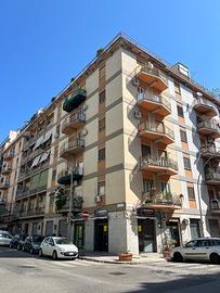 Villabianca/Toselli fronte ENEL locale C/1 - MQ 63