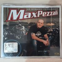 Lo strano percorso singolo 883