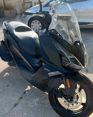 Kymco Downtown 350i GT