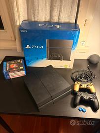 PlayStation 4 + 2 controller + 5 giochi