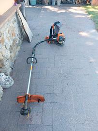 DECESPUGLIATORE A ZAINO HUSQWARNA  553RBX