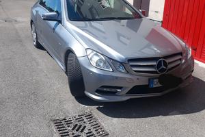 Mercedes E220 CDI Coupe blueEFFICIENCY