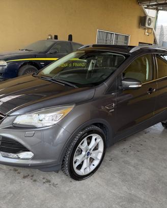 Ford Kuga 2.0 TDCI 4WD Titanium Full Optional