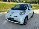 toyota-iq-1-0-automatica-neopatentati-permute