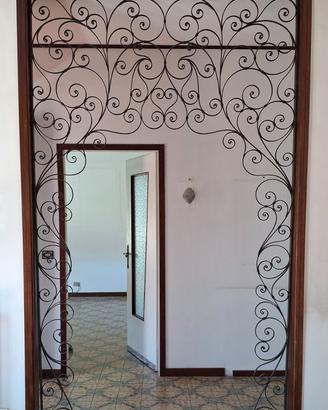 Separatore divisorio metallico