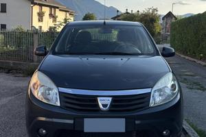 Dacia Sandero 2008, buone condizioni €2.500