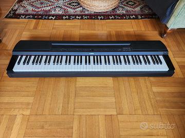 Yamaha P-255 Digital Piano – €500
