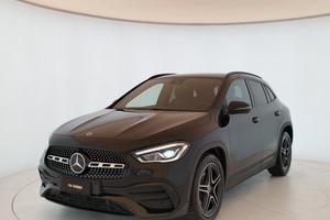Mercedes-Benz GLA 180d Premium auto