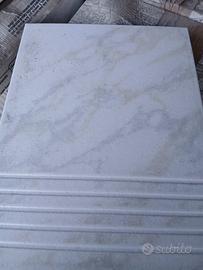 GRADINO ERICE IRIS 25X33.3