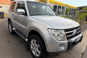 Mitsubishi Pajero 3.2 DI-D 160Cv Manuale