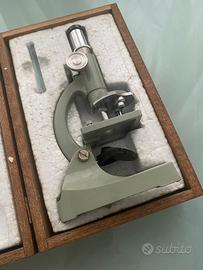 MICROSCOPIO VINTAGE