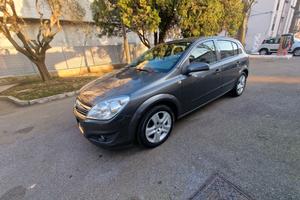 Opel Astra 1.6 16V VVT Station Wagon Enjoy