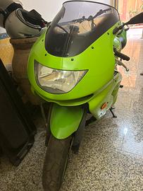 Kawasaki ninja 900 2003