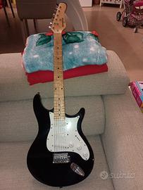chitarra Behringer