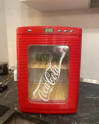 Mini frigo Coca Cola primi anni 2000 con sportello