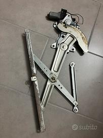 Alzacristallo ant. dx Opel Agila b