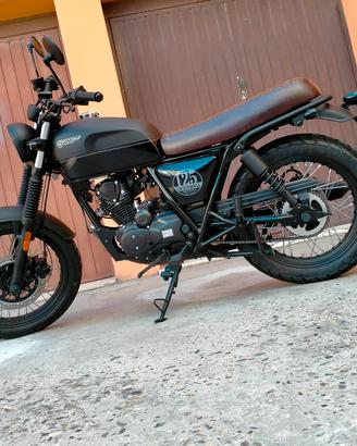 Brixton Cromwell 125