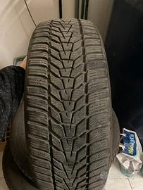 Gomme invernali Hankook 235/60/R18