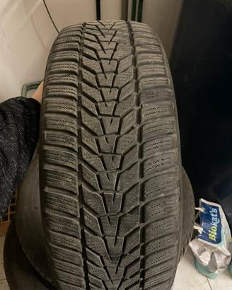 Gomme invernali Hankook 235/60/R18