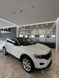 Volkswagen T-Roc 2.0 TDI SCR 150 CV DSG Style Blue