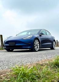 TESLA Model 3 Performance Dual Motor AWD
