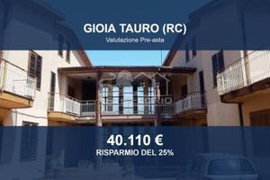 Immobile in asta di 443 m² a Gioia Tauro