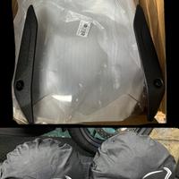 Coppia caschi scooter DEBERT/ Cupolino Tmax 560