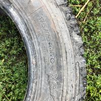 set pneumatici per furgone/camper